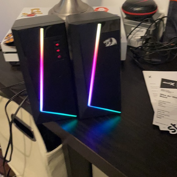 RedDragon Anvil speakers - Picture 3 of 5